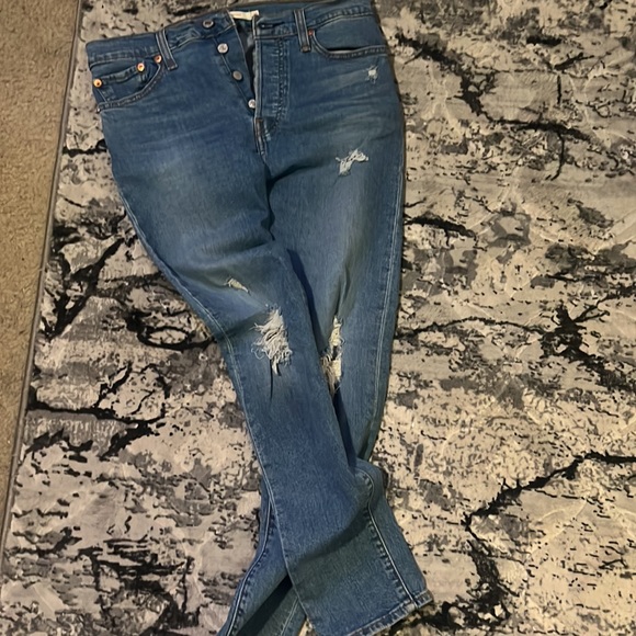 Levi’s women’s size 29 I don’t use anymore - Picture 4 of 4